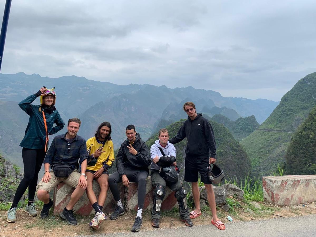 Nhi'S House & Safari -Motorbike Rental-Tour 河江 外观 照片